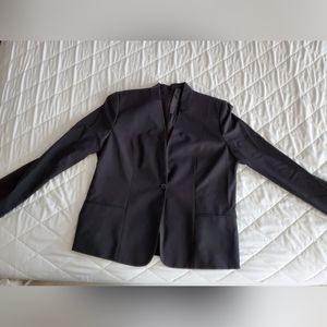 Tahari Wool Blend Black Blazer, size 16